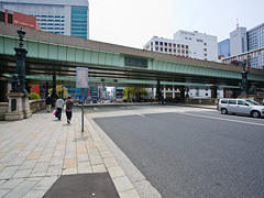 三越側から望む日本橋