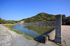 萩城址の碑